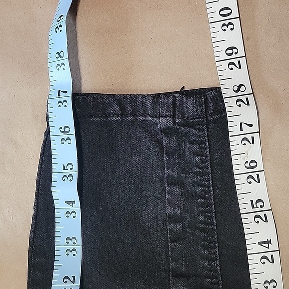 YMI Flex, Size 5, Faded Black Stretch Skinny Jeans. Excellent Used Condition - Picture 6 of 11